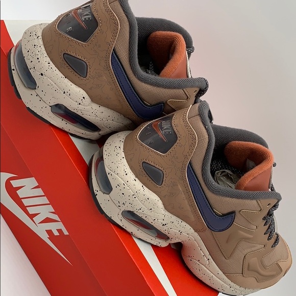 NIKE AIR MAX2 LIGHT LX desert dust/sanded purple M - Picture 6 of 16